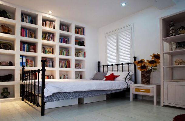 政法大學(xué)140簡(jiǎn)約