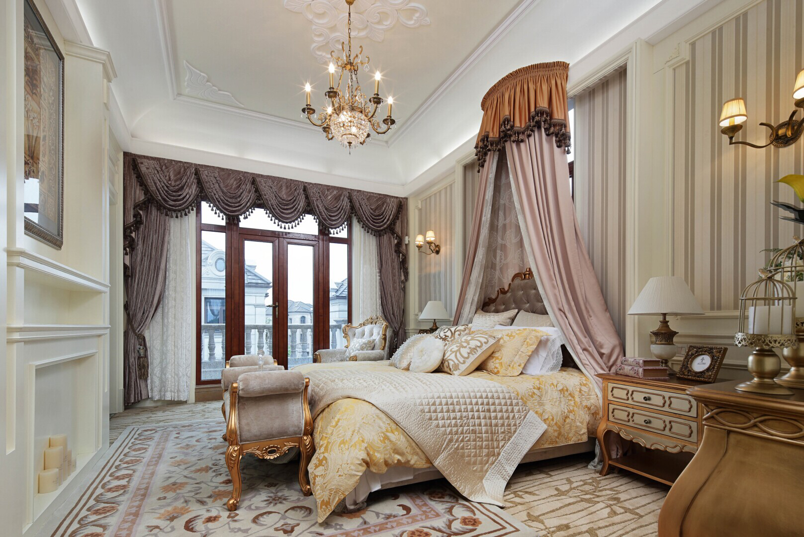 西西安小鎮(zhèn)210平歐式風(fēng)格設(shè)計方案