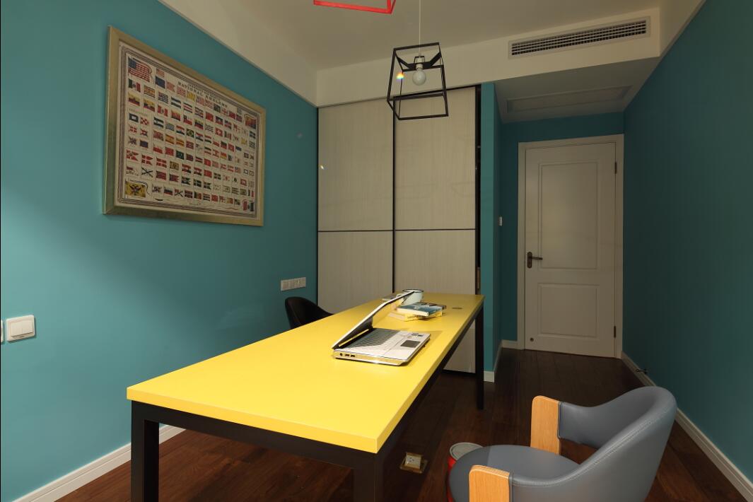 航天城131平現(xiàn)代簡(jiǎn)約設(shè)計(jì)風(fēng)格