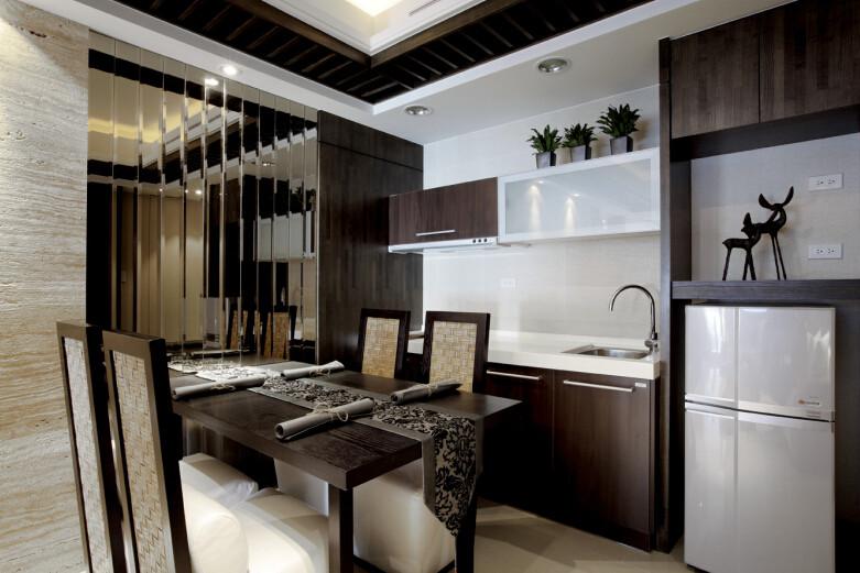 西域港灣110平米現(xiàn)代簡約設(shè)計方案