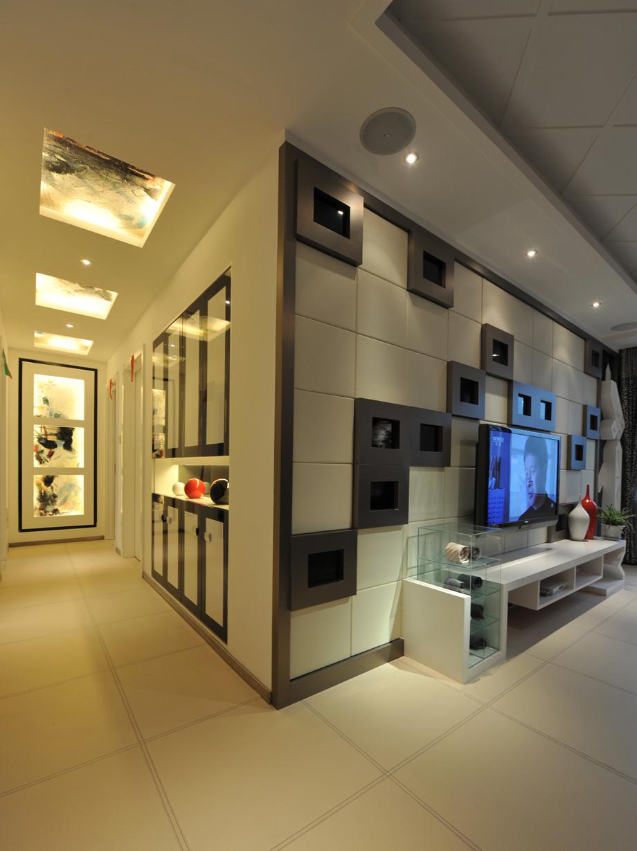 綠地國際生態(tài)城110現(xiàn)代簡約