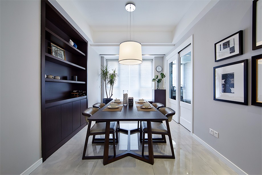 招商依云/138平米/現(xiàn)代簡(jiǎn)約風(fēng)格設(shè)計(jì)裝修