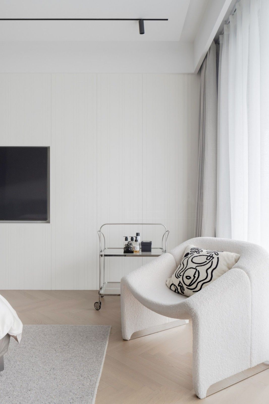 水悅瀾岸142現(xiàn)代風格