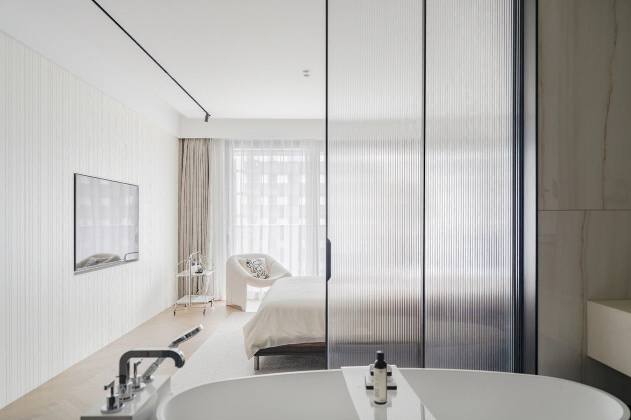 水悅瀾岸142現(xiàn)代風格